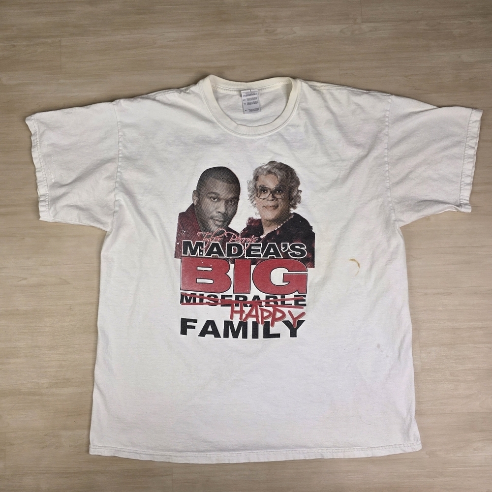 Vintage Tyler Perry Madea’s Family Reunion Shirt Size XL STAINS‎